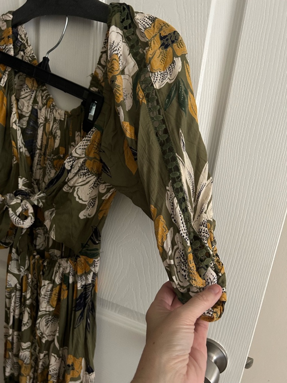 Angie Olive Green Floral Maxi Dress with Puff Sleeves - Picture 5 of 6